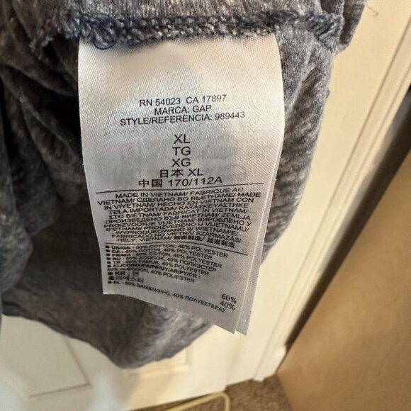 | GAP | Blue and Gray Soft Top - Picture 2 of 5